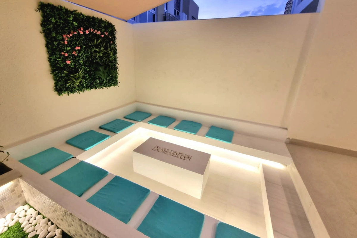 Make-Best-Sitting-Area-In-Dubai-villa