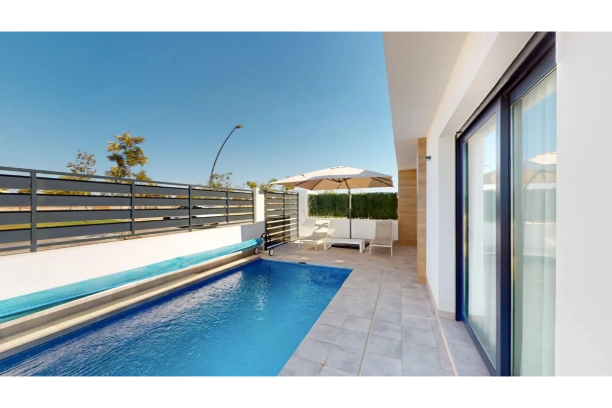 Make_Pool_installation_dubai_with_alwardalandscaping