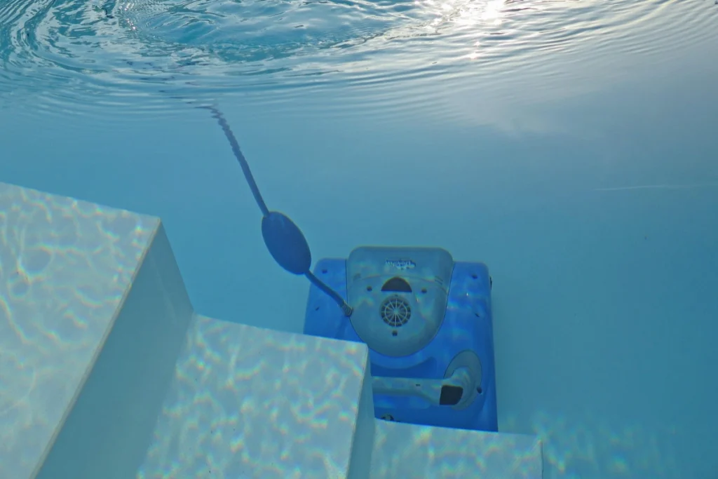 Tile & Waterline Cleaning