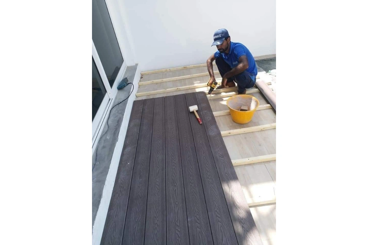 Wooden-Tiles-installation
