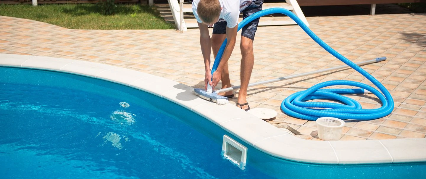 swimming-pool-maintenance-dubai