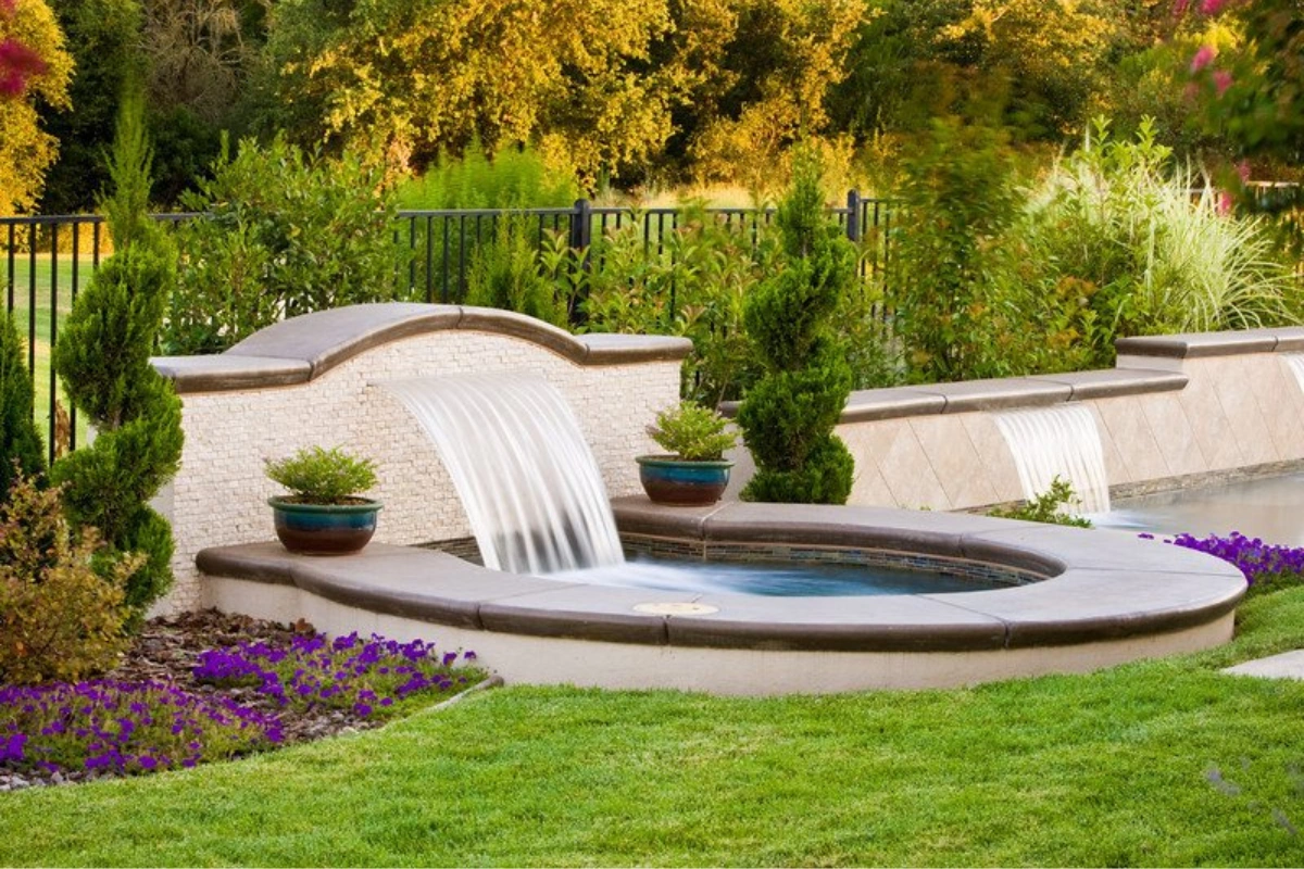 waterfall-in-small-pool