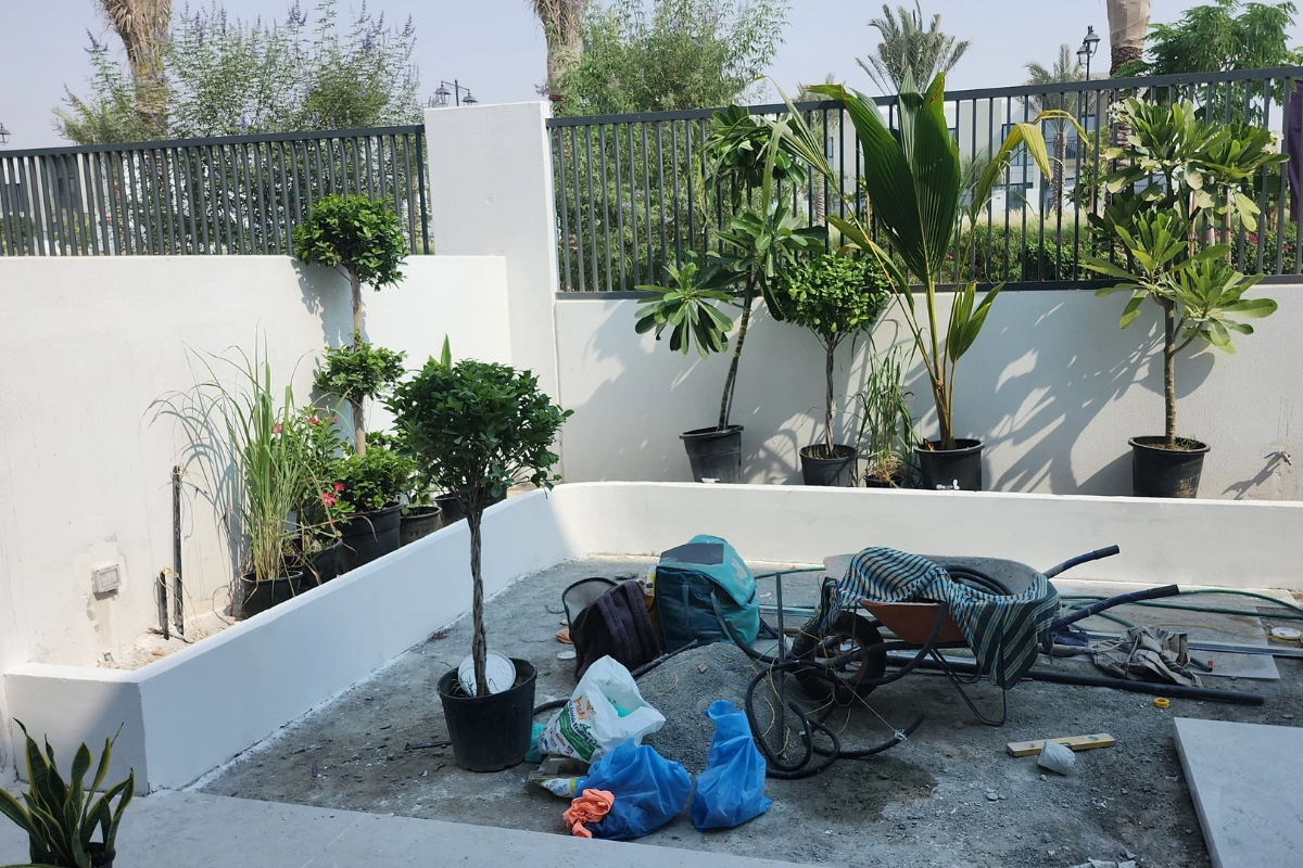 working-on-landscape-design-outdoor-in-dubai